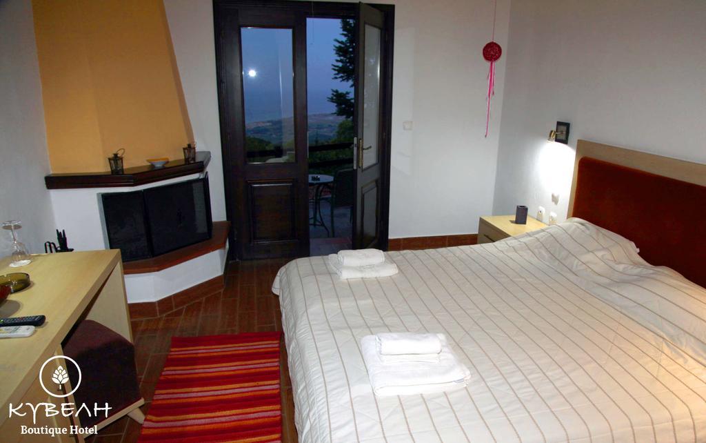 Kyveli Hotell Palaioi Poroi Eksteriør bilde