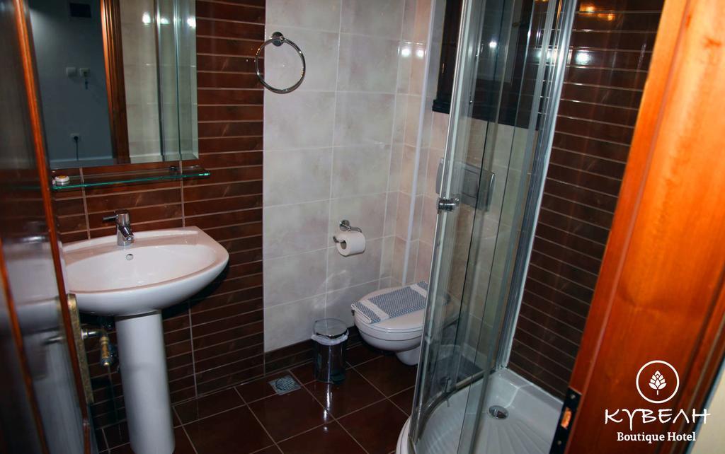 Kyveli Hotell Palaioi Poroi Eksteriør bilde